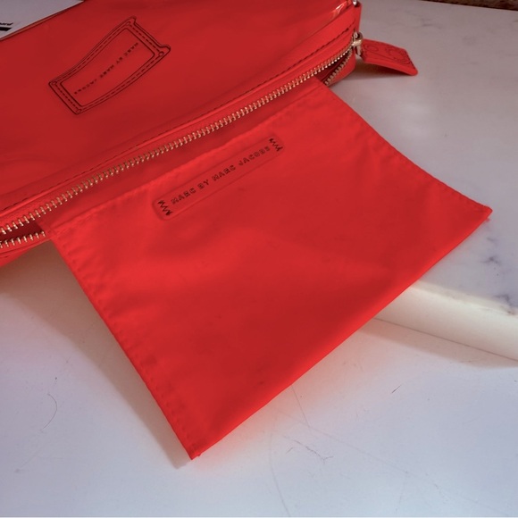 Rare Marc By Marc Jacobs Werdie Clear Solids Crossbody Bag - Picture 8 of 10